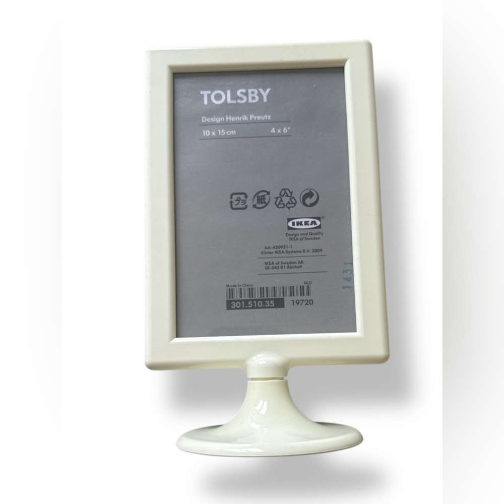 IKEA TOLSBY 4 X 6 INCH TABLETOP PICTURE FRAME